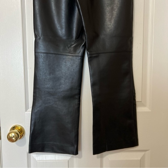 Aritzia Wilfred Black Porto High-Waisted Vegan Leather Pants - Sz 0 - Picture 8 of 16